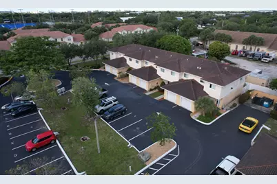 2769 NW 13th Street #6, Pompano Beach, FL 33069 - Photo 2