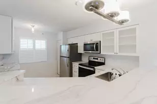 2217 Cypress Island Dr, Pompano Beach, FL 33069 - Photo 12