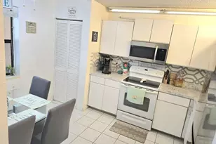 4047 NW 22nd St, Coconut Creek, FL 33066 - Photo 2