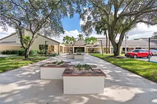 4047 NW 22nd St, Coconut Creek, FL 33066 - Photo 22