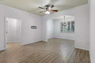 10103 W Myrtlewood Cir Circle W, Palm Beach Gardens, FL 33418 - Photo 12