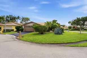 5743 Lakeview Mews Dr, Boynton Beach, FL 33437 - Photo 4