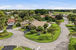 5743 Lakeview Mews Dr, Boynton Beach, FL 33437 - Photo 38
