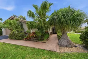5743 Lakeview Mews Dr, Boynton Beach, FL 33437 - Photo 2