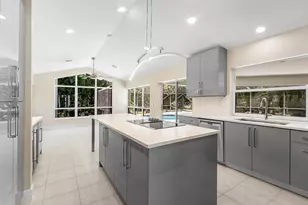 6415 Brandon St, Palm Beach Gardens, FL 33418 - Photo 12
