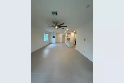 1769 SE Crosswood Way, Port Saint Lucie, FL 34984 - Photo 6
