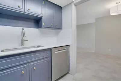 315 Venetian Drive #8, Delray Beach, FL 33483 - Photo 4