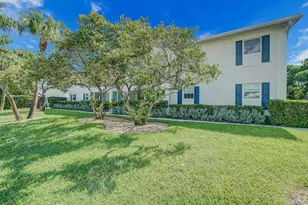315 Venetian Dr, Delray Beach, FL 33483 - Photo 1