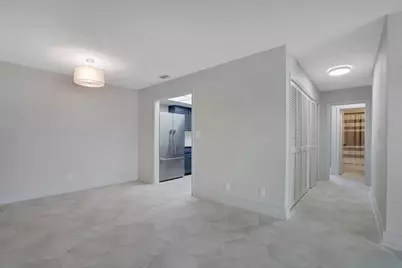 315 Venetian Drive #8, Delray Beach, FL 33483 - Photo 8