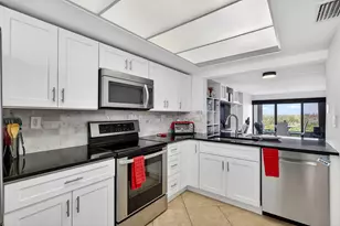 10310 S Ocean Dr, Jensen Beach, FL 34957 - Photo 4