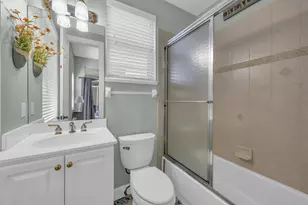 1413 W Island Club Square, Vero Beach, FL 32963 - Photo 24