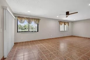 67 Macadamia Ct, Royal Palm Beach, FL 33411 - Photo 12