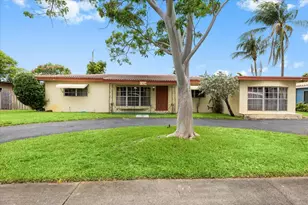 1329 SW 1st Terrace, Pompano Beach, FL 33060 - Photo 1