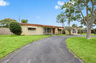 1329 SW 1st Terrace, Pompano Beach, FL 33060 - Photo 2