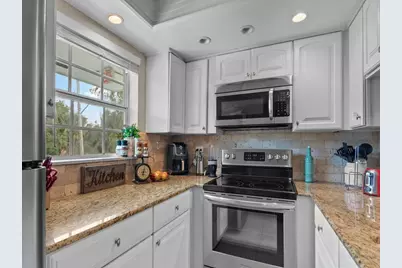 1901 Indian River Boulevard #201a, Vero Beach, FL 32960 - Photo 1