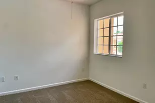5064 SE Mariner Garden Cir, Stuart, FL 34997 - Photo 8