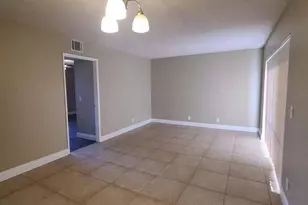 1517 Lake Crystal Dr, West Palm Beach, FL 33411 - Photo 4