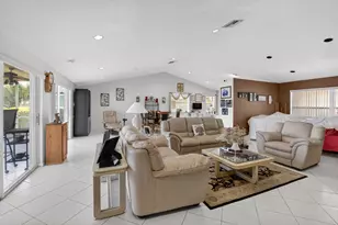 5665 Aspen Ridge Cir, Delray Beach, FL 33484 - Photo 10