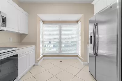 1620 42nd Square #104, Vero Beach, FL 32960 - Photo 12