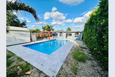 1118 N E Street, Lake Worth Beach, FL 33460 - Photo 16