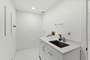 20221 NW 8th St, Pembroke Pines, FL 33029 - Photo 20