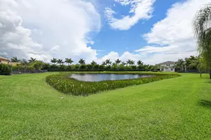9748 Celtic Sea Ln, Delray Beach, FL 33446 - Photo 10