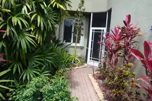 5736 NW 127th Terrace, Coral Springs, FL 33076 - Photo 2