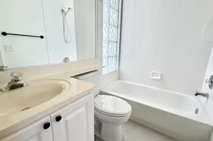 2704 Irma Lake Dr, West Palm Beach, FL 33411 - Photo 14