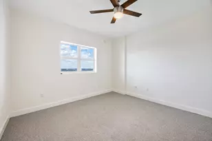 15051 Royal Oaks Ln, North Miami, FL 33181 - Photo 16