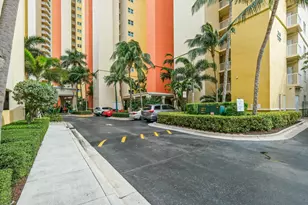 2640 Lake Shore Dr, Riviera Beach, FL 33404 - Photo 32