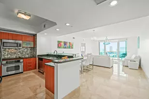 2640 Lake Shore Dr, Riviera Beach, FL 33404 - Photo 8