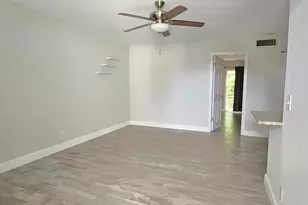 115 SW 1st Ave, Boynton Beach, FL 33435 - Photo 2