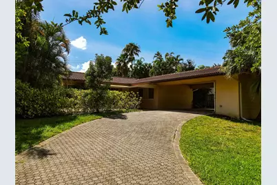 1817 SE 25 Avenue, Fort Lauderdale, FL 33316 - Photo 2