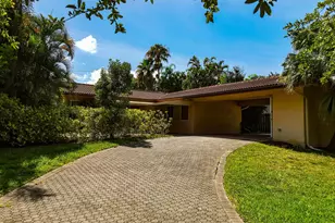 1817 SE 25th Ave, Fort Lauderdale, FL 33316 - Photo 2