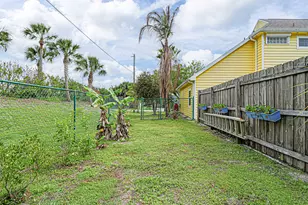 1226 SE Coral Reef St, Port Saint Lucie, FL 34983 - Photo 48