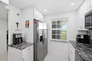 4015 W Palm Aire Dr, Pompano Beach, FL 33069 - Photo 10