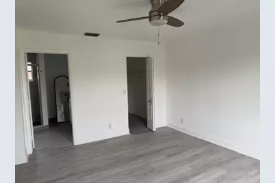 10758 Lake Jasmine Drive, Boca Raton, FL 33498 - Photo 14
