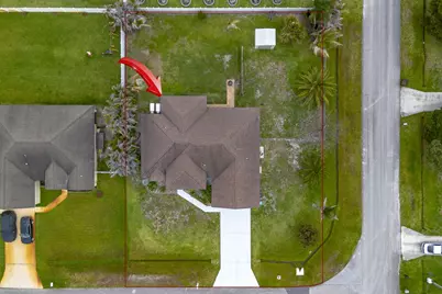 270 SW Parish Terrace, Port Saint Lucie, FL 34984 - Photo 4