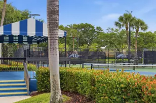 2860 Cuyahoga Ln, West Palm Beach, FL 33409 - Photo 56
