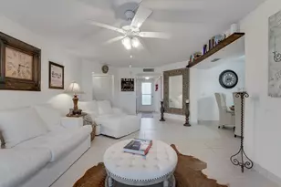 3755 Via, Lake Worth, FL 33467 - Photo 4