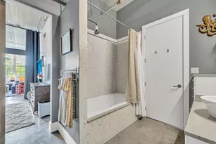425 N Andrews Ave, Fort Lauderdale, FL 33301 - Photo 24