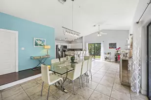 21059 Rustlewood Ave, Boca Raton, FL 33428 - Photo 6