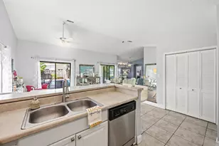 21059 Rustlewood Ave, Boca Raton, FL 33428 - Photo 12