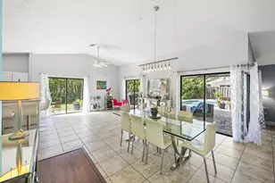 21059 Rustlewood Ave, Boca Raton, FL 33428 - Photo 4