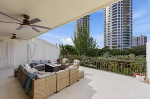 3972 N Ocean Dr, Singer Island, FL 33404 - Photo 18