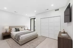 3972 N Ocean Dr, Singer Island, FL 33404 - Photo 24