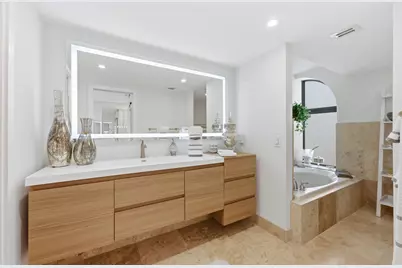 3972 N Ocean Drive #5, Singer Island, FL 33404 - Photo 36