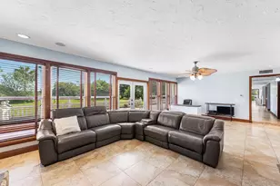 10170 Calumet Ln, Lake Worth, FL 33467 - Photo 14
