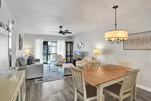 8390 Lagos De Campo Blvd, Tamarac, FL 33321 - Photo 10