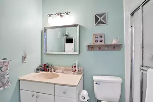 8390 Lagos De Campo Blvd, Tamarac, FL 33321 - Photo 24